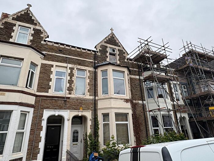 1 Bedroom Flat For Sale In Flat, Claude Road, Roath, Cardiff, South Wales, CF24