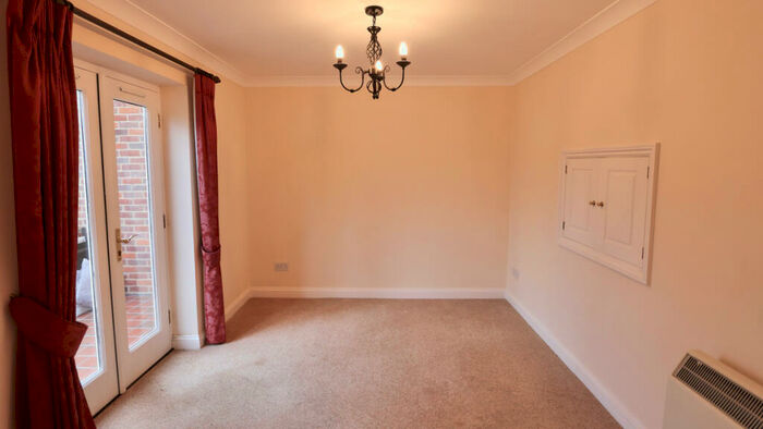2 Bedroom End Of Terrace House For Sale In Old Town Farm, Great Missenden, HP16