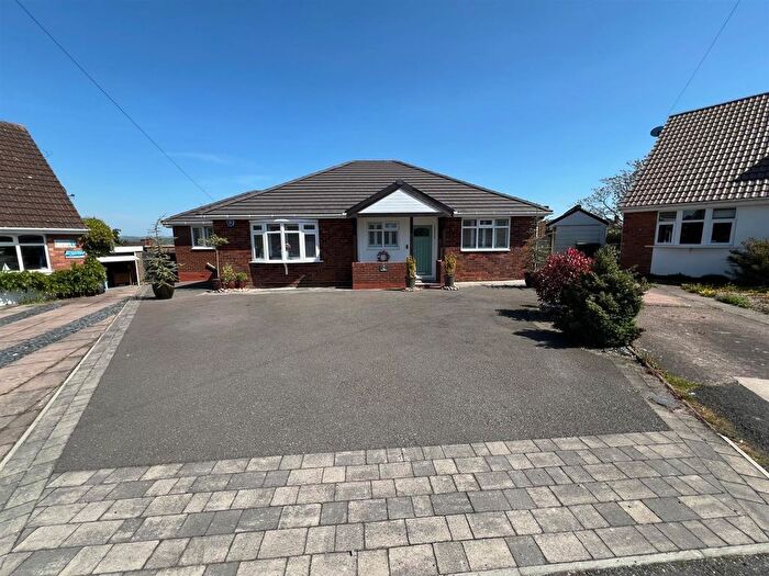 2 Bedroom Detached Bungalow For Sale In Elderberry Close, Stourbridge, DY8