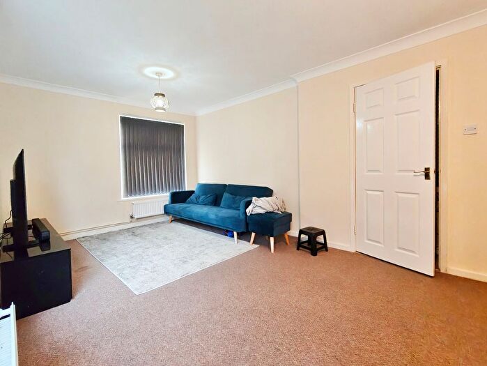 2 Bedroom Flat To Rent In Marden Walk, Birmingham, B23