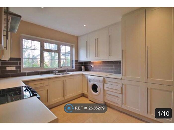 3 Bedroom Terraced House To Rent In Belgrave Manor, Woking, GU22