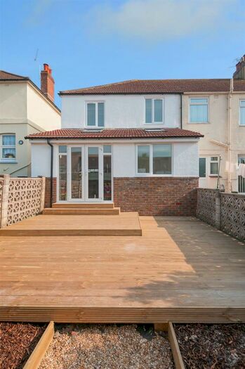 6 Bedroom House To Rent In Nesbitt Road, Brighton, BN2