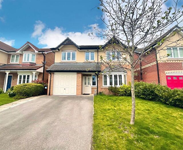 4 Bedroom Detached House To Rent In Carlton Way, Treeton, S60