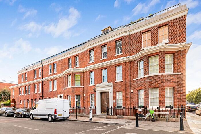 2 Bedroom Apartment For Sale In East Arbour Street, Stepney Green, London, E1