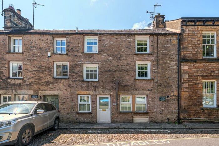 4 Bedroom Terraced House For Sale In Queens Square, Kirkby Lonsdale, Carnforth, LA6