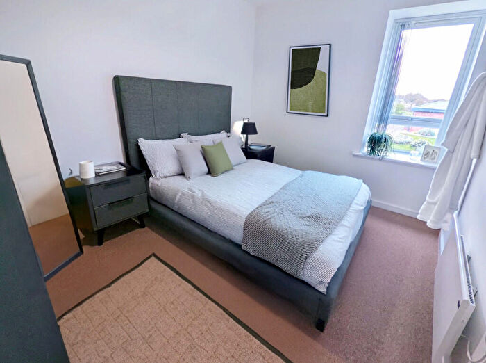 2 Bedroom Apartment To Rent In Rufus Court, Foundry Lane, LS14