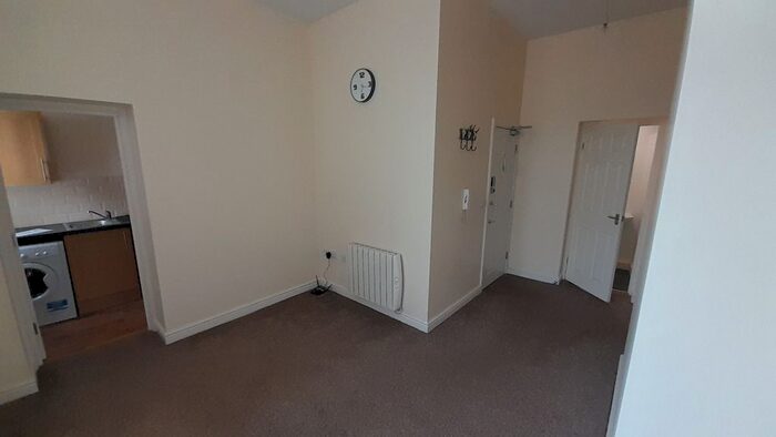 1 Bedroom Flat To Rent In Kirkby Road, Hemsworth, Pontefract, WF9