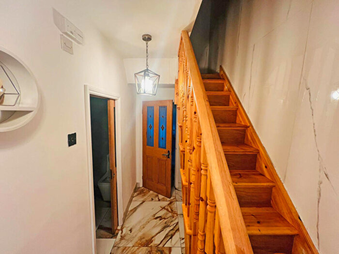 5 Bedroom Terraced House To Rent In Lindley Road, London, E10