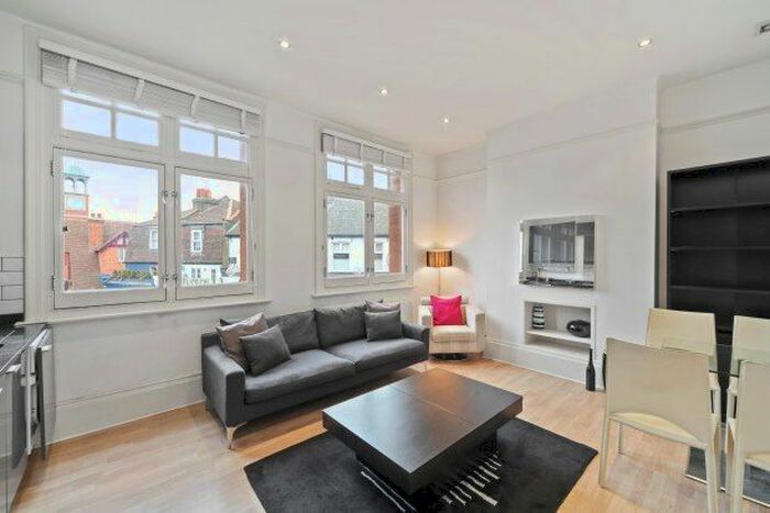 1 Bedroom Flat To Rent In High Street Wimbledon, Wimbledon, SW19