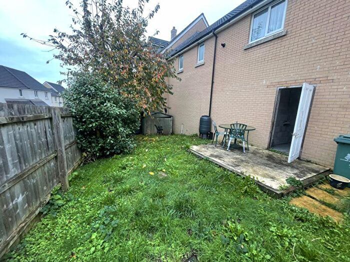 2 Bedroom Coach House For Sale In Biddiblack Way, Bideford, EX39
