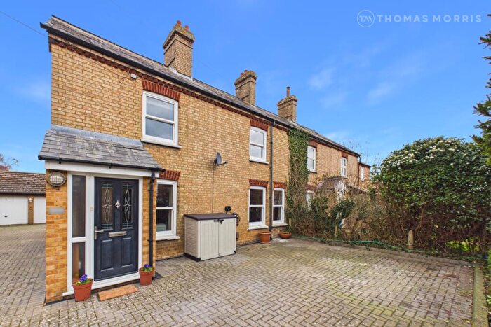 4 Bedroom End Of Terrace House For Sale In Biggleswade Road, Upper Caldecote, Central Bedfordshire, SG18