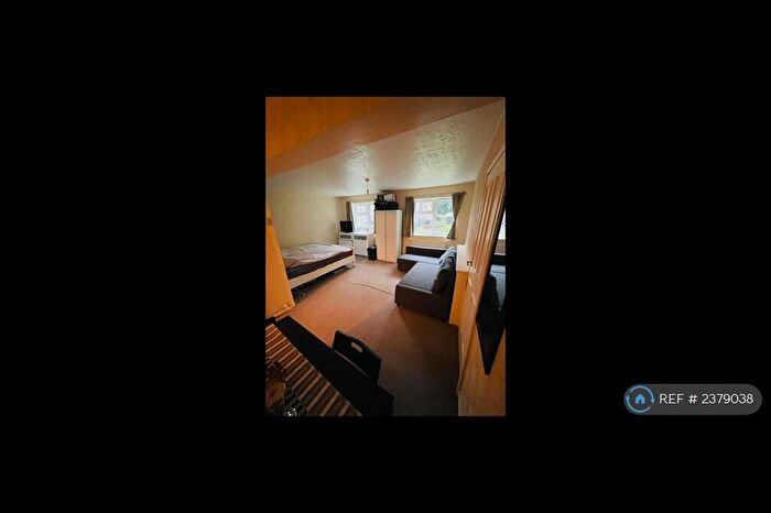 1 Bedroom Flat To Rent In Maberley Crescent, London, SE19