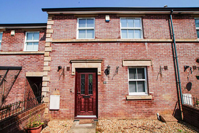 3 Bedroom Terraced House For Sale In Ridge View, Brampton, CA8