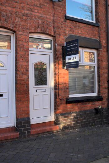3 Bedroom Terraced House To Rent In Chetwode Street, Crewe CW1