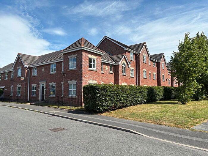 2 Bedroom Flat For Sale In Delph Drive, Burscough, L40
