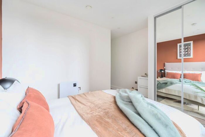 3 Bedroom Apartment To Rent In Uncle Leeds, Whitehall Leeds, LS12