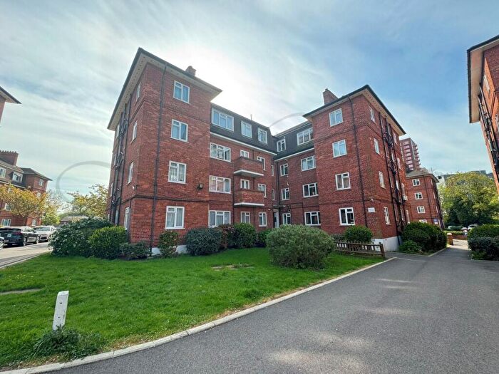 2 Bedroom Flat To Rent In Empire Court, Wembley, HA9