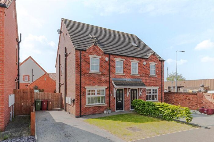 3 Bedroom Semi-Detached House For Sale In Churchill Road, Scunthorpe, DN17
