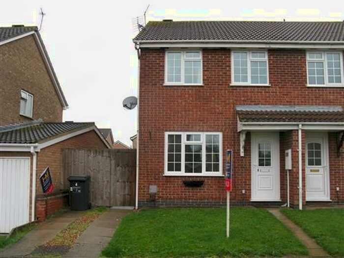 3 Bedroom Semi-Detached House To Rent In East Rising, East Hunsbury, Northampton, NN4