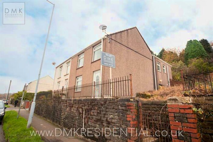 3 Bedroom Terraced House To Rent In Swansea Road, Waunarlwydd, Swansea, SA5
