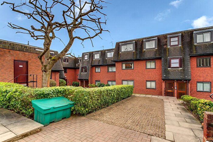 1 Bedroom Flat To Rent In Watford Road, Northwood, HA6