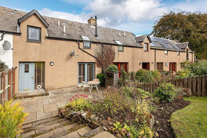 2 Bedroom Terraced House For Sale In Mid Troughstanes, Kingscavil, Linlithgow, EH49