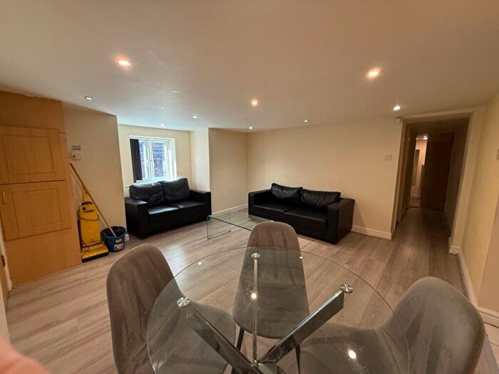 3 Bedroom House To Rent In Derby Road, Manchester, M14