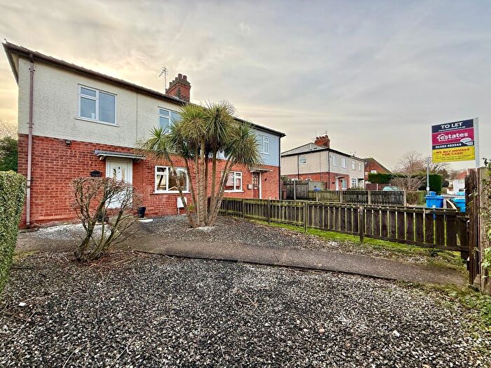 3 Bedroom End Terrace House To Rent In The Avenue, Kirk Ella, HU10