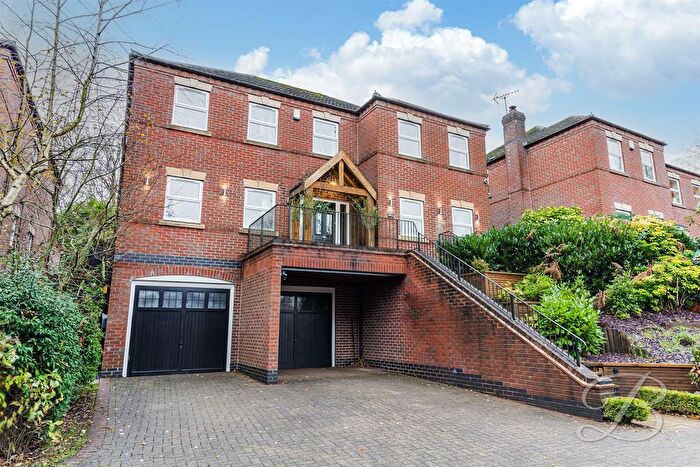 5 Bedroom Detached House To Rent In The Oaks, Mansfield, NG18