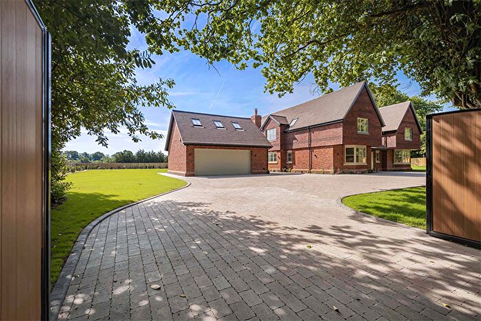 5 Bedroom Detached House For Sale In Timbers, Whitchurch Hill, RG8