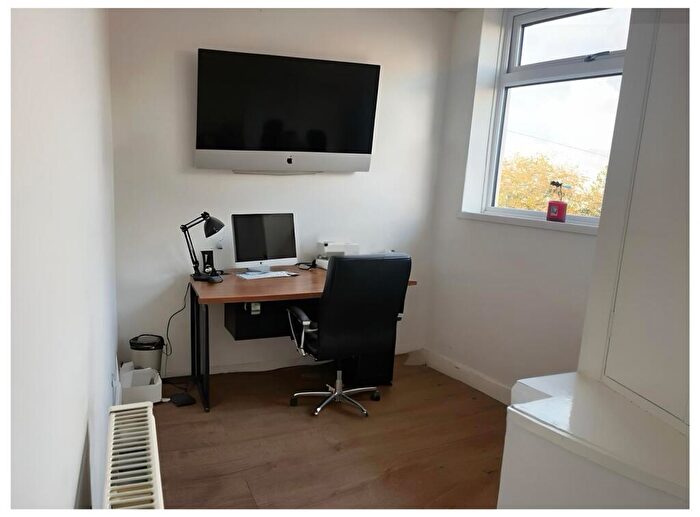 2 Bedroom Semi-Detached House For Sale In Warsop Lane, Rainworth, Mansfield, NG21