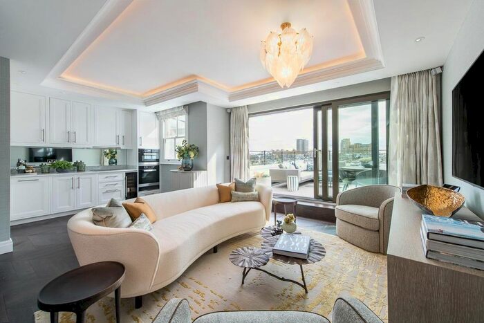 2 Bedroom Flat To Rent In Prince Of Wales Terrace, Kensington, London, W8