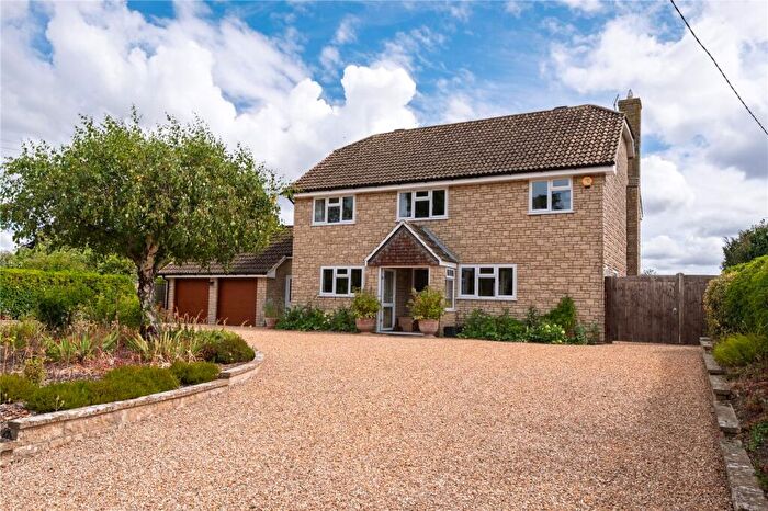 4 Bedroom Detached House For Sale In Stalbridge Weston, Sturminster Newton, Dorset, DT10