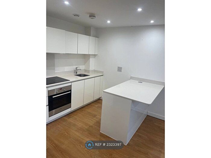 1 Bedroom Flat To Rent In Sargasso Court, London, E3