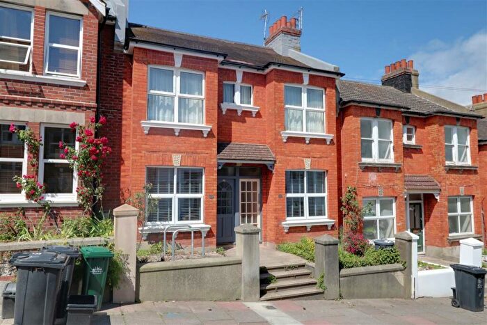 3 Bedroom Flat To Rent In Sandown Road, Brighton, East Sussex, BN2