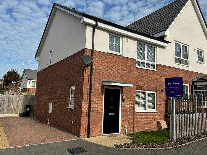 3 Bedroom Semi-Detached House To Rent In King William Street, Amblecote, DY8