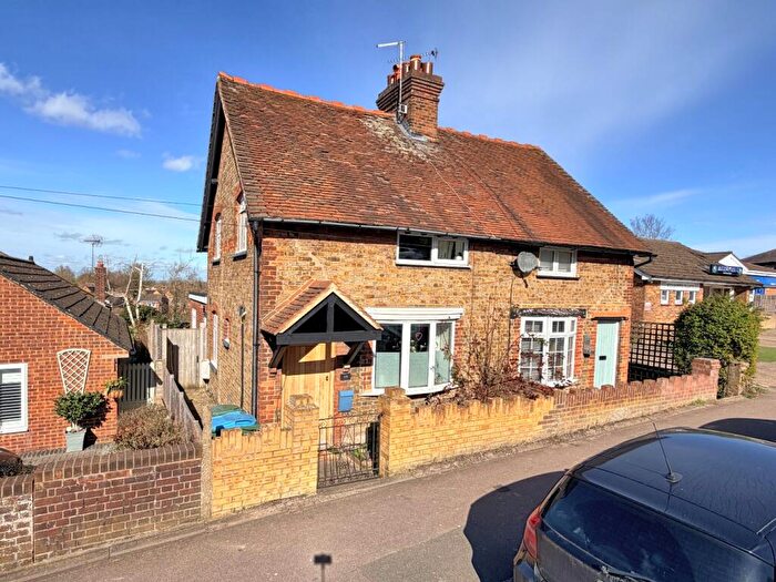 2 Bedroom Semi-Detached House To Rent In Tring Road, Wendover, HP22