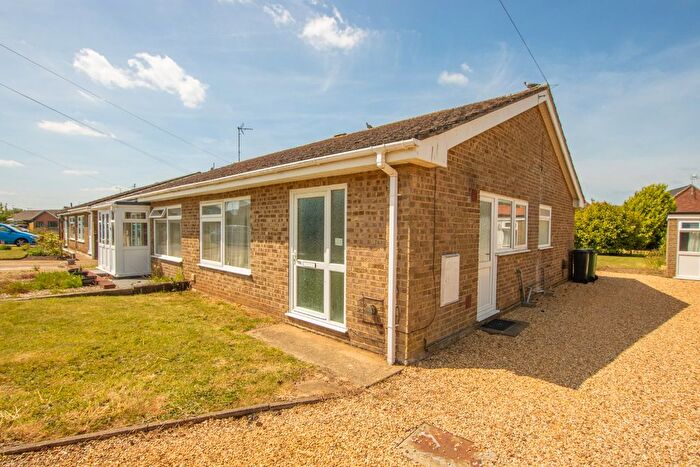 2 Bedroom Detached House For Sale In Goosander Close, Snettisham, PE31