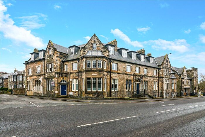 2 Bedroom Flat For Sale In Bennochy Road, Kirkcaldy, Fife, KY1