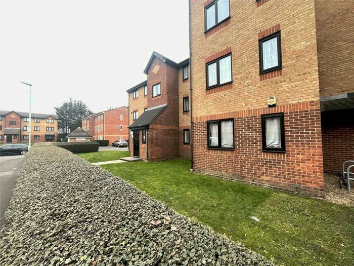 1 Bedroom Flat To Rent In Viking Place, Seymour Road, Leyton, E10