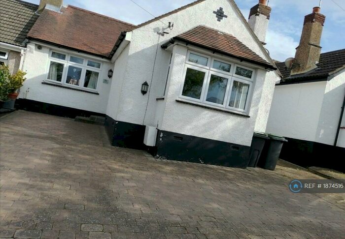3 Bedroom Bungalow To Rent In Adalia Crescent, Leigh-On-Sea, SS9