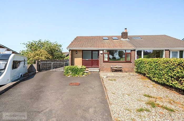 3 Bedroom Semi-Detached Bungalow For Sale In Whitecroft Lane, Mellor, Blackburn, Lancashire, BB2