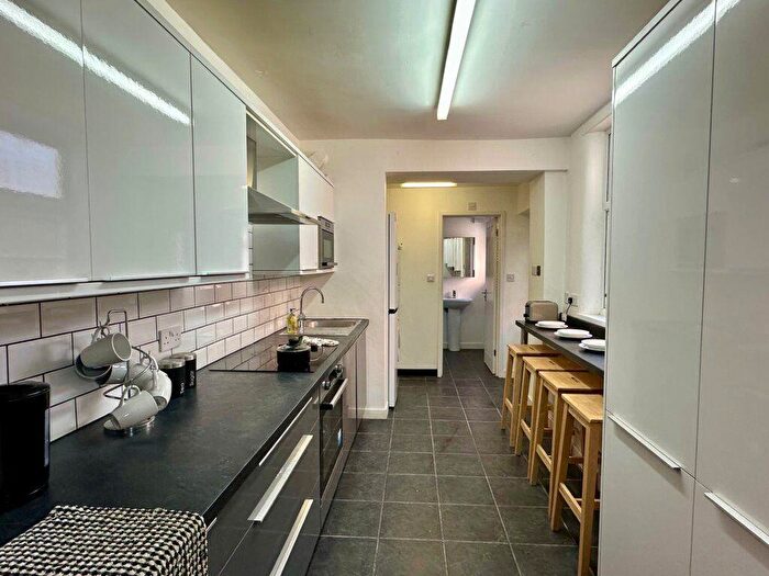 4 Bedroom Terraced House To Rent In Gaul Street, Leicester, LE3