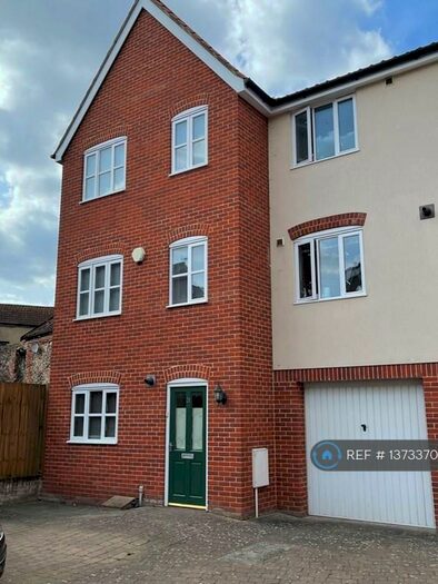 3 Bedroom End Of Terrace House To Rent In Fishergate, Norwich, NR3