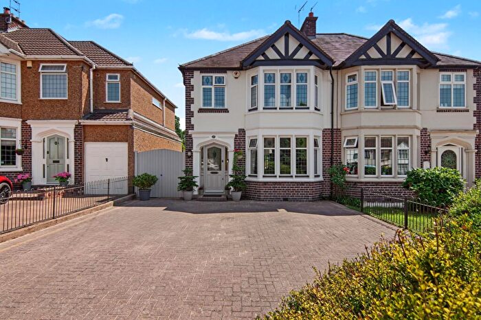 4 Bedroom Semi Detached House For Sale In Browns Lane, Allesley, CV5