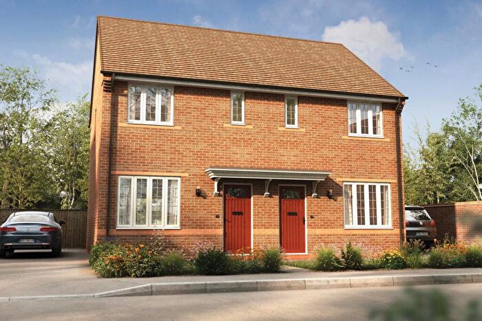 2 Bedroom Semi-Detached House For Sale In Lower Lodge Avenue Rugby, CV21