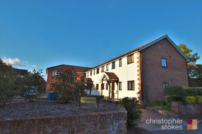 1 Bedroom Flat To Rent In Willowdene Mill Lane, Hertford, SG14