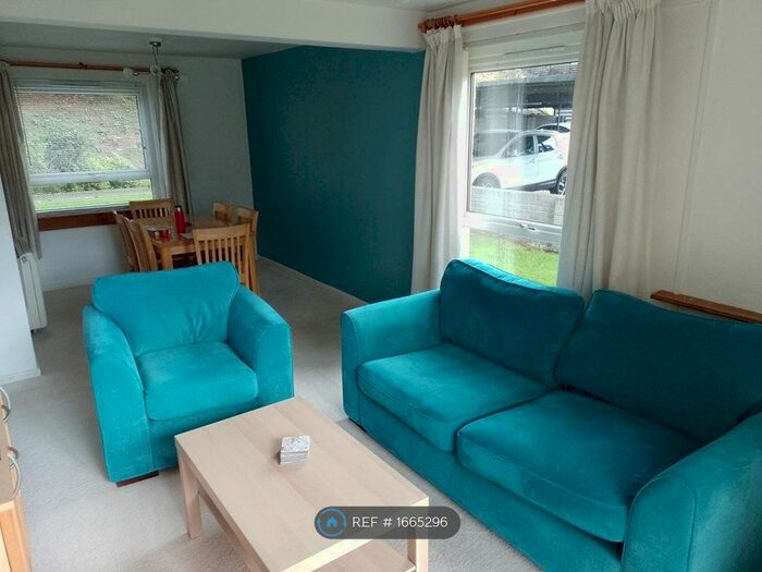 2 Bedroom Flat To Rent In Buccleuch Court, Dunblane, FK15