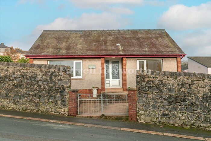 2 Bedroom Bungalow For Sale In Chapel Street, Dalton In Furness, LA15