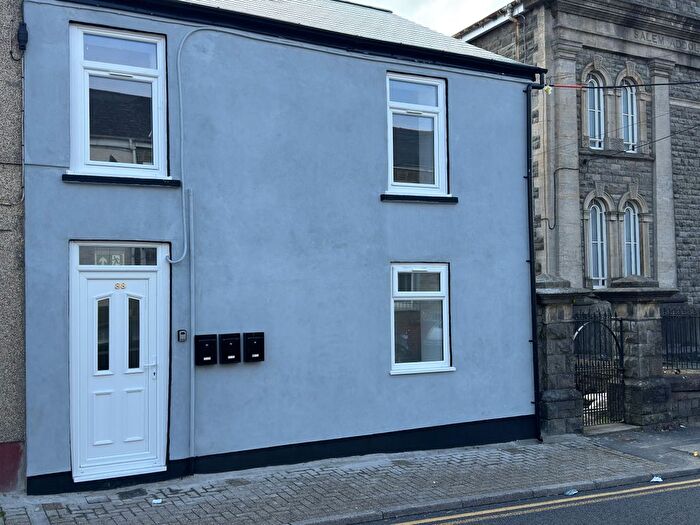 1 Bedroom Flat To Rent In Picton Street, Maesteg, CF34